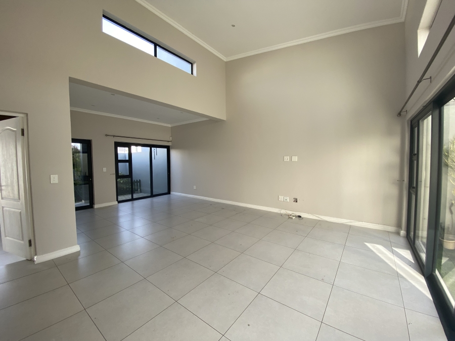 3 Bedroom Property for Sale in Sandown Western Cape